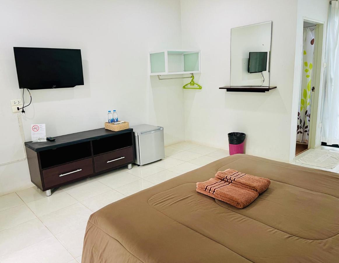 Wassana Sitdharma Guesthouse ترانغ المظهر الخارجي الصورة